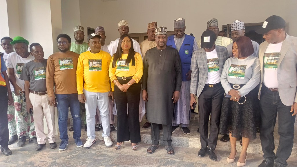 Chris Oyakhilome Foundation Shares Food, Relief Items to 50,000 Flood Victims in&nbsp;Borno