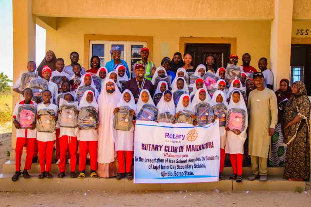 In Maiduguri, Rotary Club Champions Literacy with Aid for Over 600&nbsp;Students